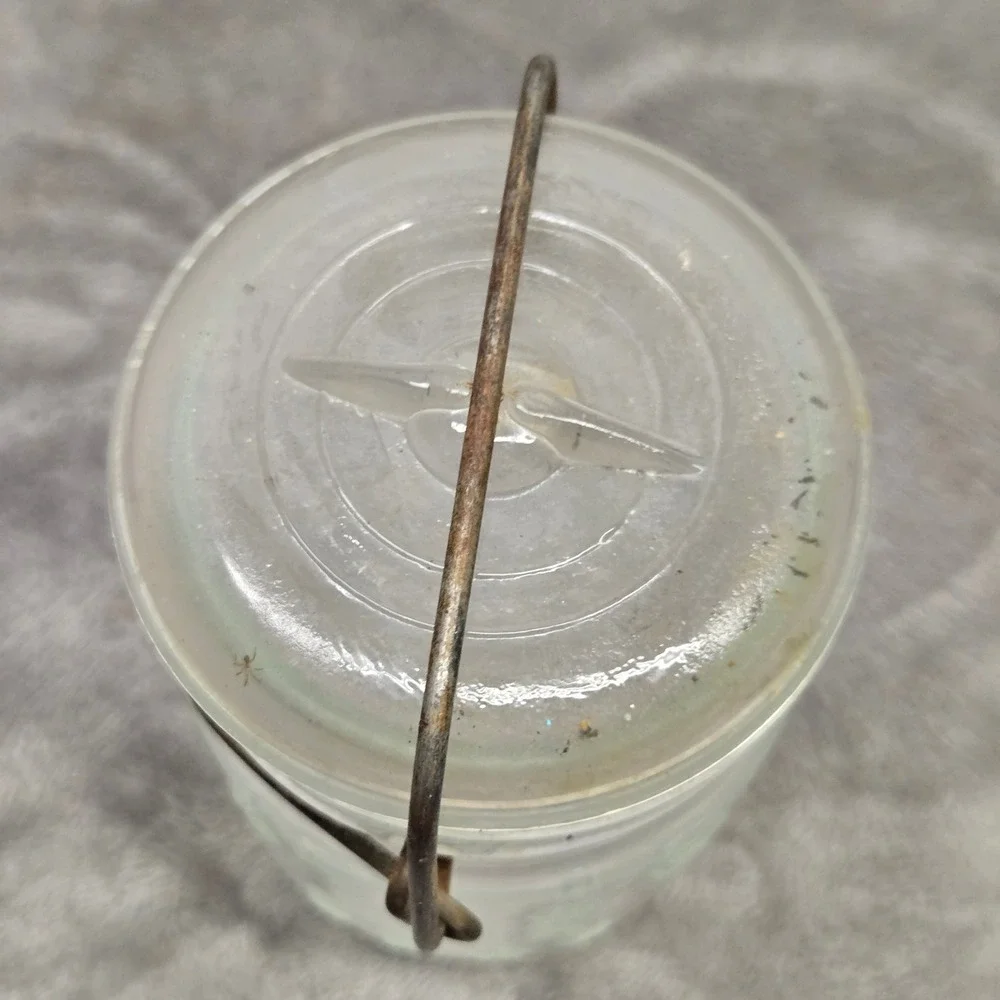 Vintage Atlas EZ Seal Clear Glass Canning Jar with Glass Lid and Wire Bail 5.5in